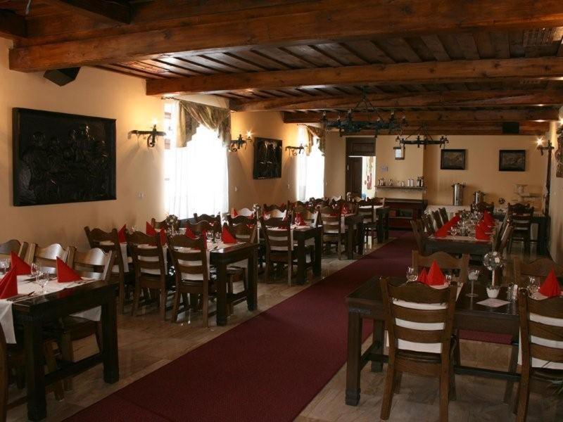 Chateau Krakovany Екстериор снимка