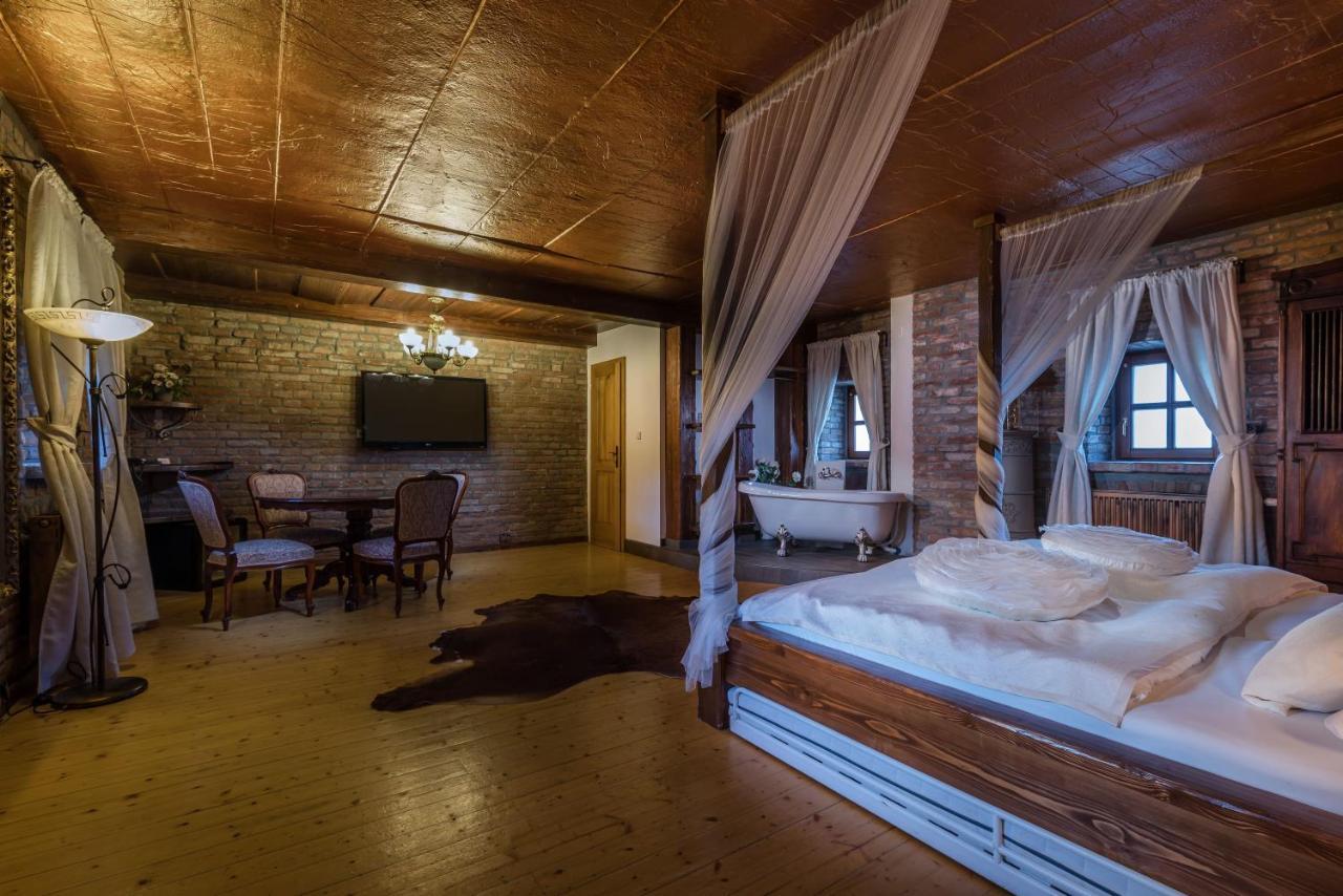 Chateau Krakovany Екстериор снимка